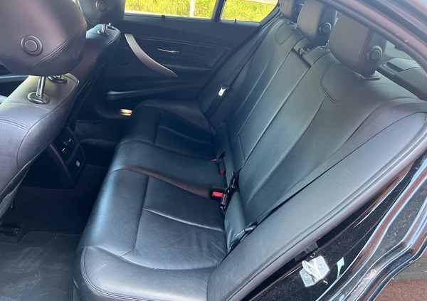 BMW Seria 3 cena 44700 przebieg: 269121, rok produkcji 2014 z Słupca małe 172